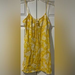 Polly Brand Sz-8 Yellow & Cream  Floral Dress.